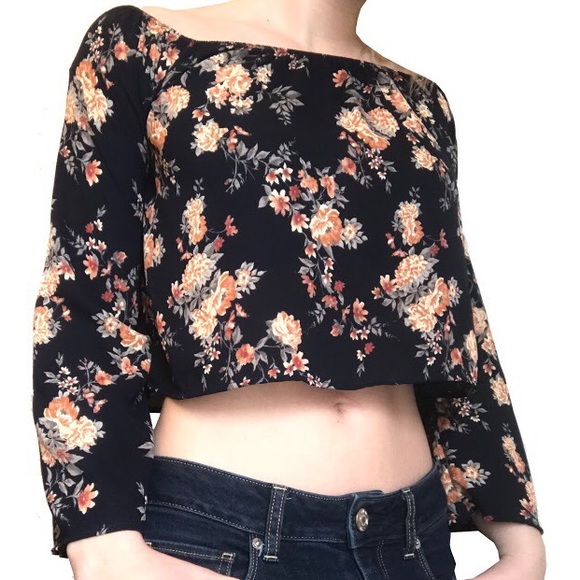 Floral Crop Top - Picture 1 of 4